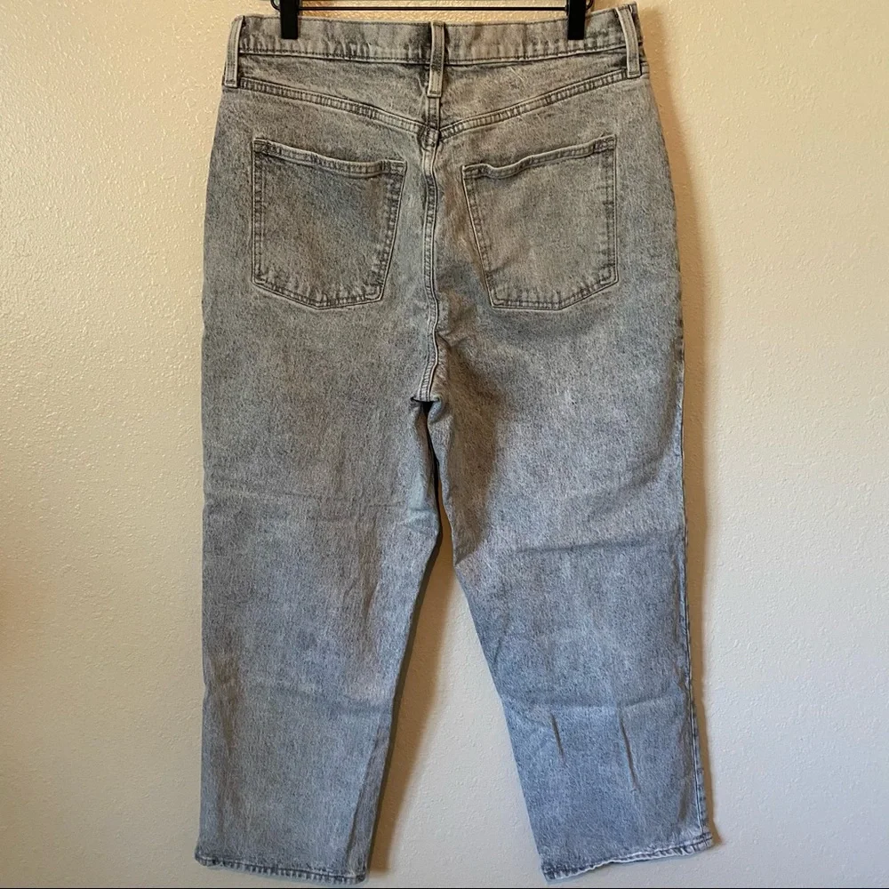 Universal Thread Vintage Straight Jeans